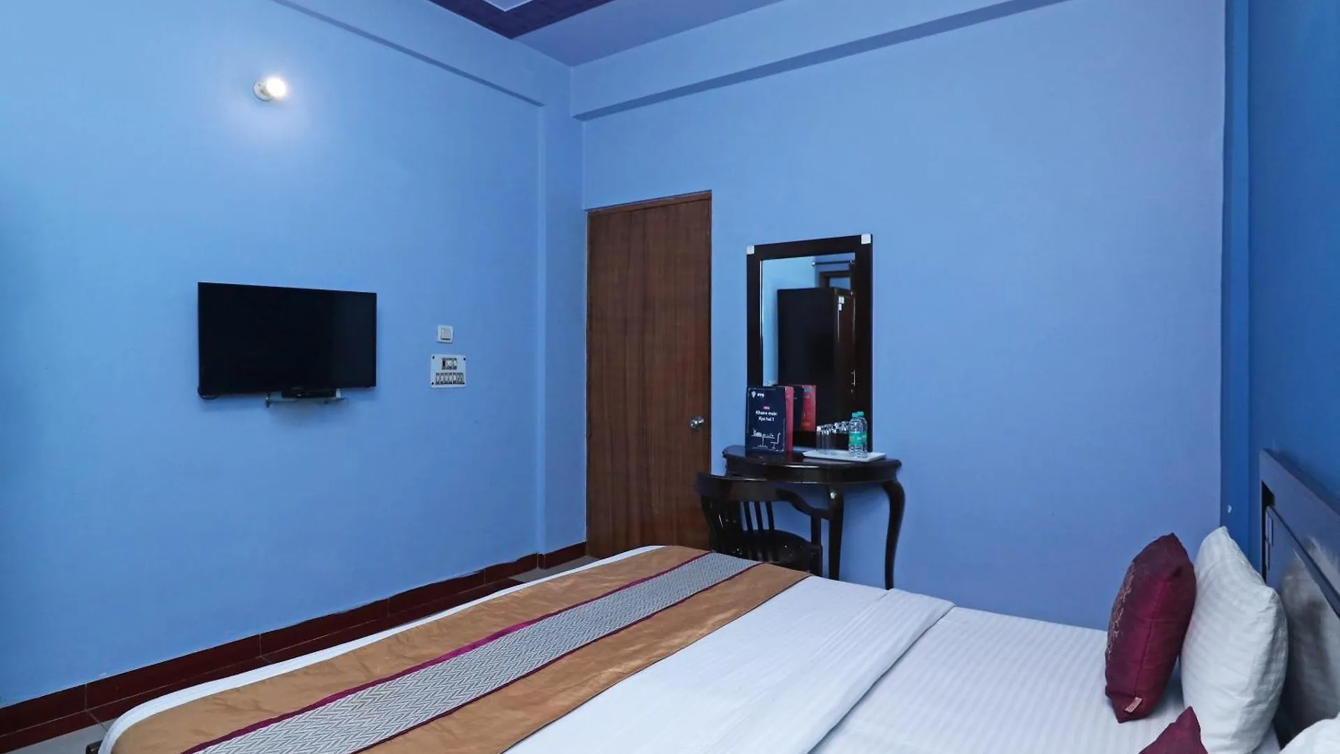 Townhouse Satguru Enclave Road Gurgaon Hotel Jamb