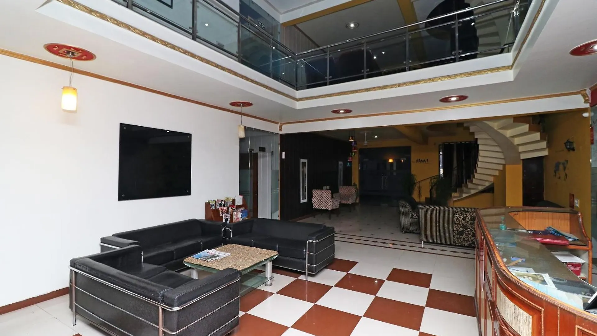 Townhouse Satguru Enclave Road Gurgaon Hotel Jamb India
