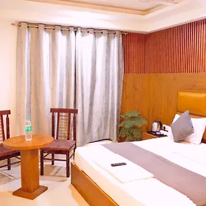 yatri-niwas-delhi-international-airport.hotelsdelhi.org/